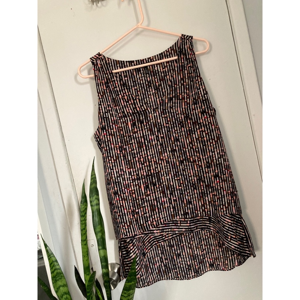 White House Black Market Sleeveless Blouse